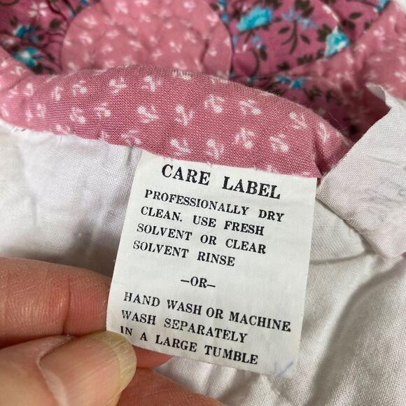 Small Quilt Patchwork Star Childs, Girls room, sofa accent - Picture 8 of 8